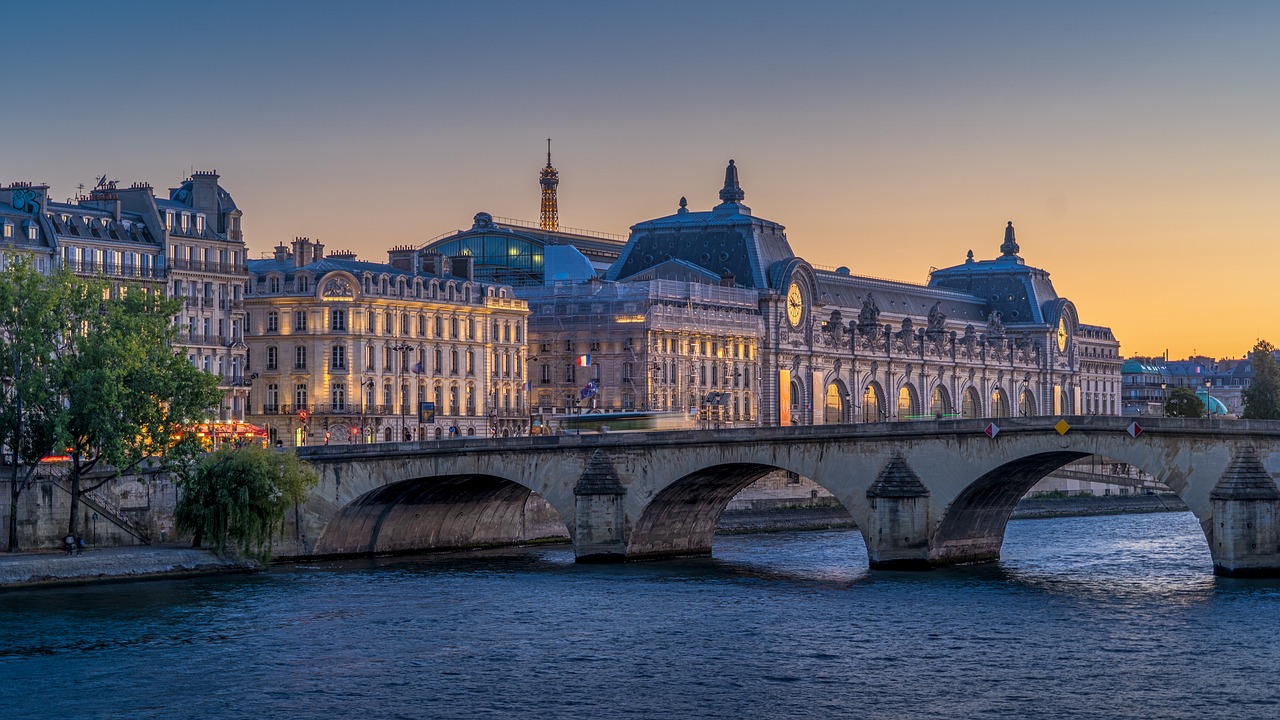 Où se loger à Paris : quatre hôtels de charme et conseils par quartier