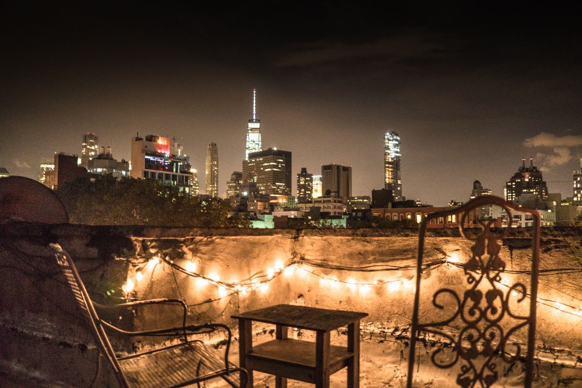 Rooftop à New-York de nuit