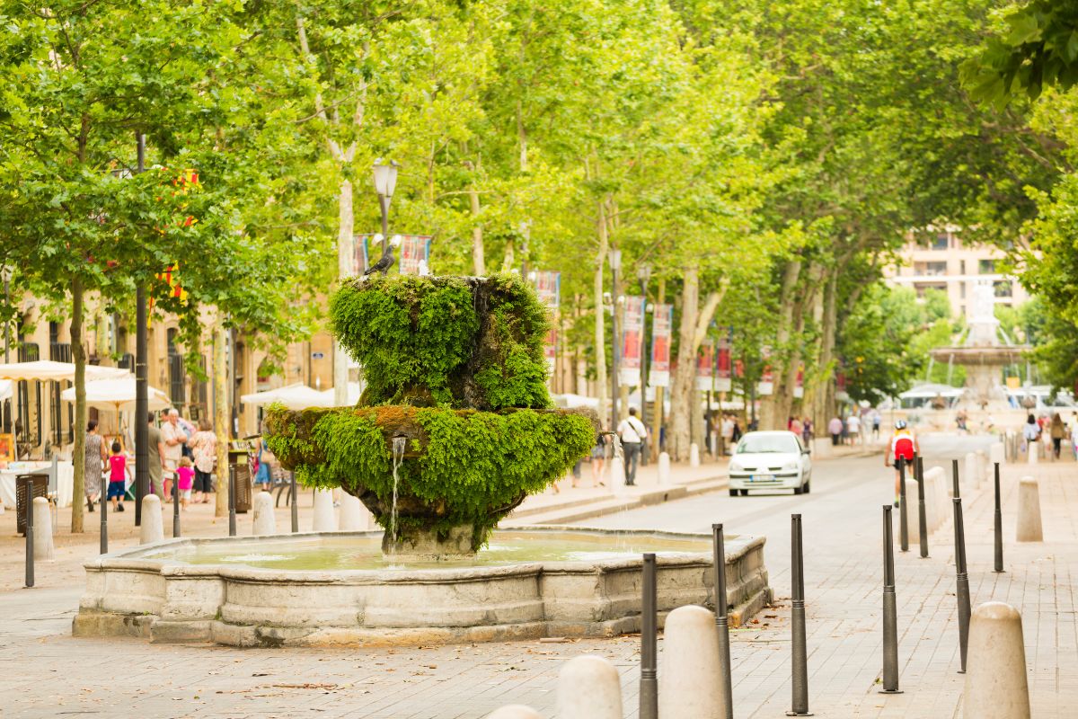 Cours Mirabeau