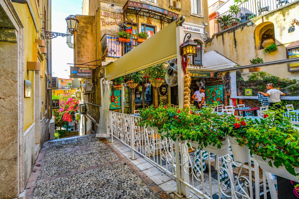 Café en Sicile