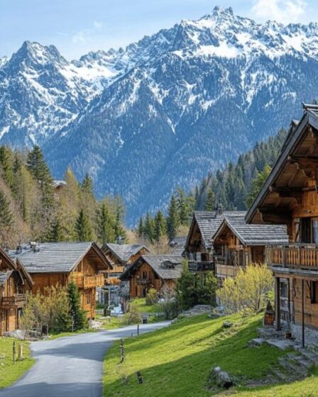 Découvrez ce hameau montagnard pittoresque, destination idéale toute l'année