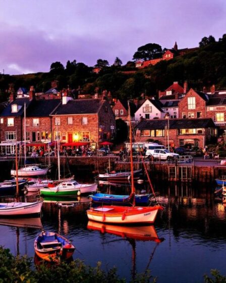 Découvrez ce petit port breton qui fait fondre les voyageurs