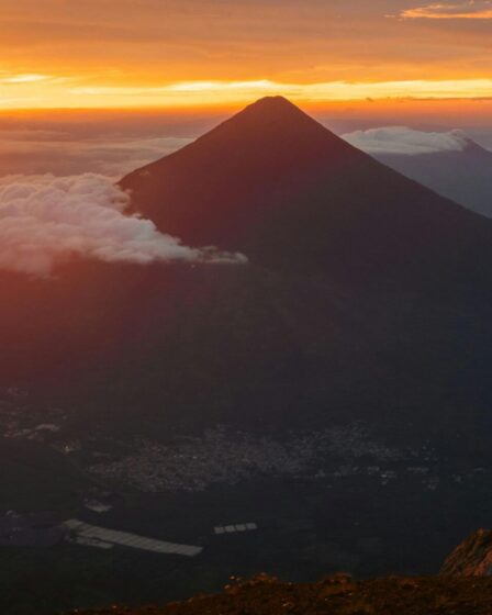 Auvergne : découvrez l'ancien volcan aux paysages lunaires éblouissants