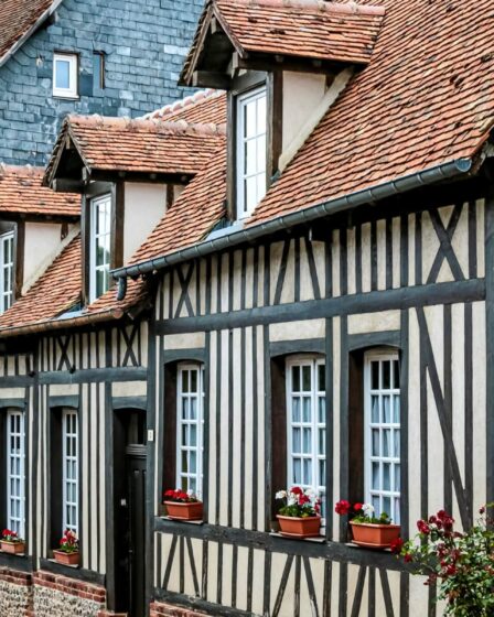 Découvrez ce village normand qui préserve l'authenticité et la paix