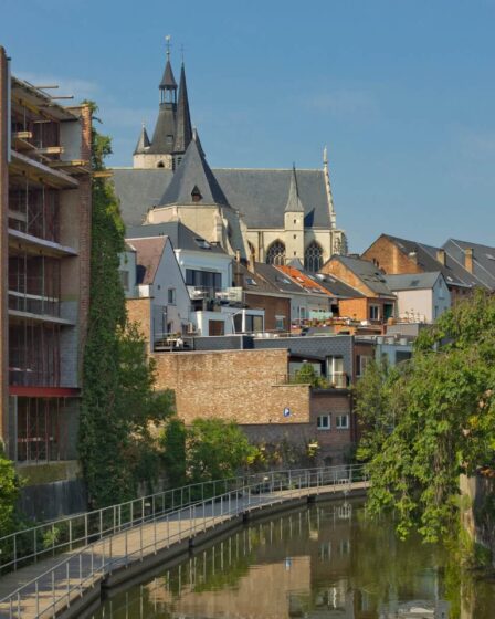 Découvrez la ville belge au charme historique sans les foules de Bruges