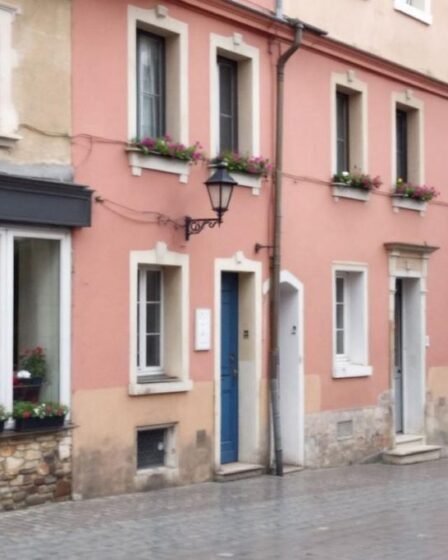 Découvrez cette petite cité de caractère, un trésor méconnu à explorer