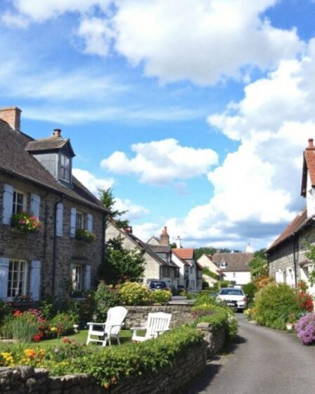 Découvrez ce village de Bretagne, havre de paix pour retraités en quête d'authenticité