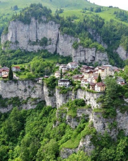 Découvrez le village suspendu de Haute-Savoie qui touche le ciel