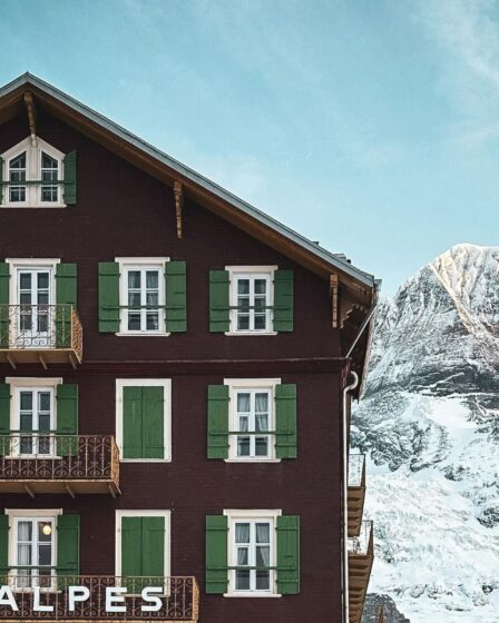 Découvrez l'hôtel suisse à 2000 m avec un secret glacial troublant