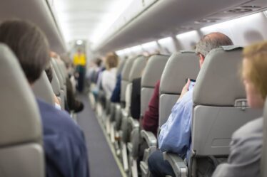 Impact carbone des voyages en avion : les Français polluent-ils plus ?