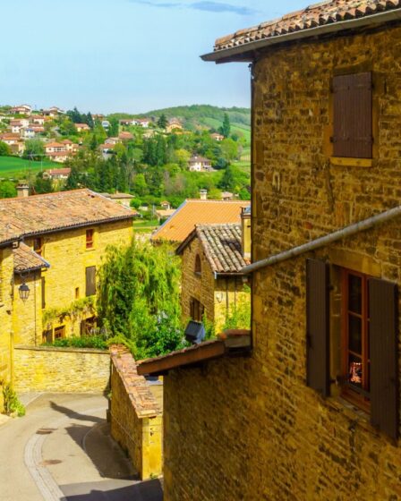 Retraite sereine au cœur des collines et vignes du Beaujolais