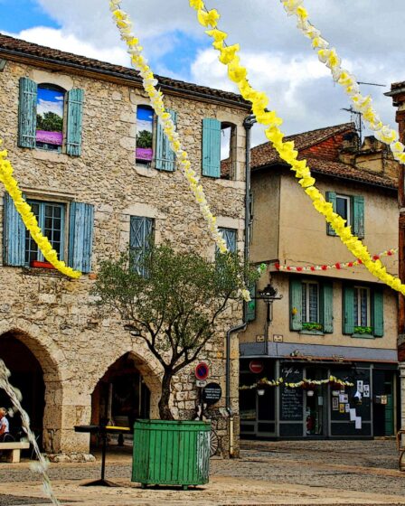 Découvrez le village du Sud-Ouest devenu le petit « Little Britain » prisé
