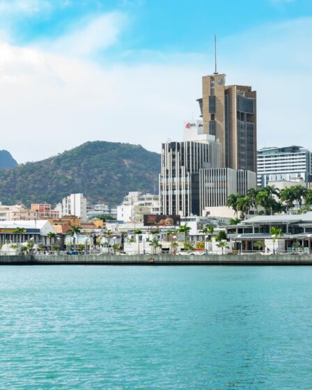 Recommencer sa vie après 60 ans : la ville mauricienne refuge des retraités