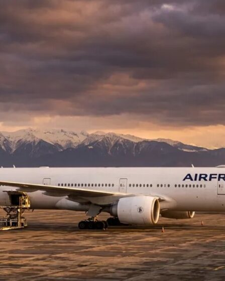 Urgent : Un Boeing 777 d'Air France dérouté en Géorgie pour odeur suspecte