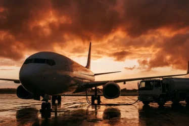 Kérosène à 216 $/baril : astuces pour des vacances d'été 2026 économiques