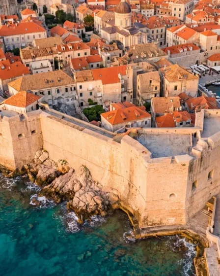 Dubrovnik : amendes jusqu'à 1 320 € pour les voitures près de la vieille ville