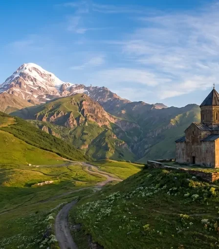 Géorgie 2026 : voyage complet à partir de 450 €, hébergement et repas inclus