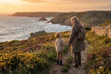 Gramping en France : 5 destinations idéales pour l'été avec vos petits-enfants