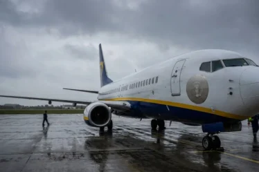 Ryanair refuse 890 euros à une passagère, saisie d'un Boeing en Autriche