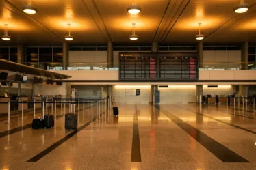 Suspension des voyages au Moyen-Orient prolongée jusqu'au 7 avril 2024