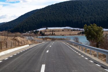 Route dans les Carpates